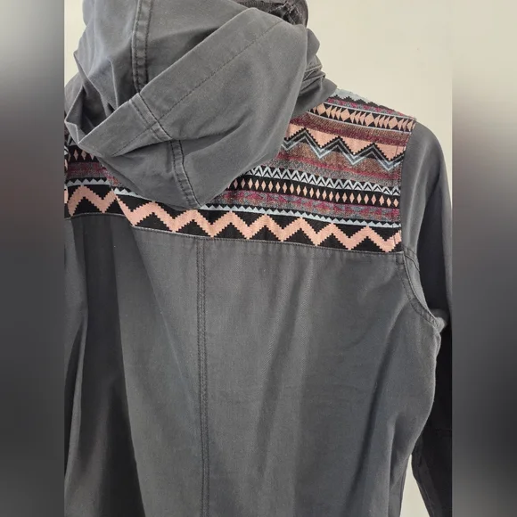 Gray Hooded Roxy Jacket with Colored Pattern - Picture 3 of 3